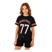 Modest Activewear for Girls: Coverage That Still Lets Her Move