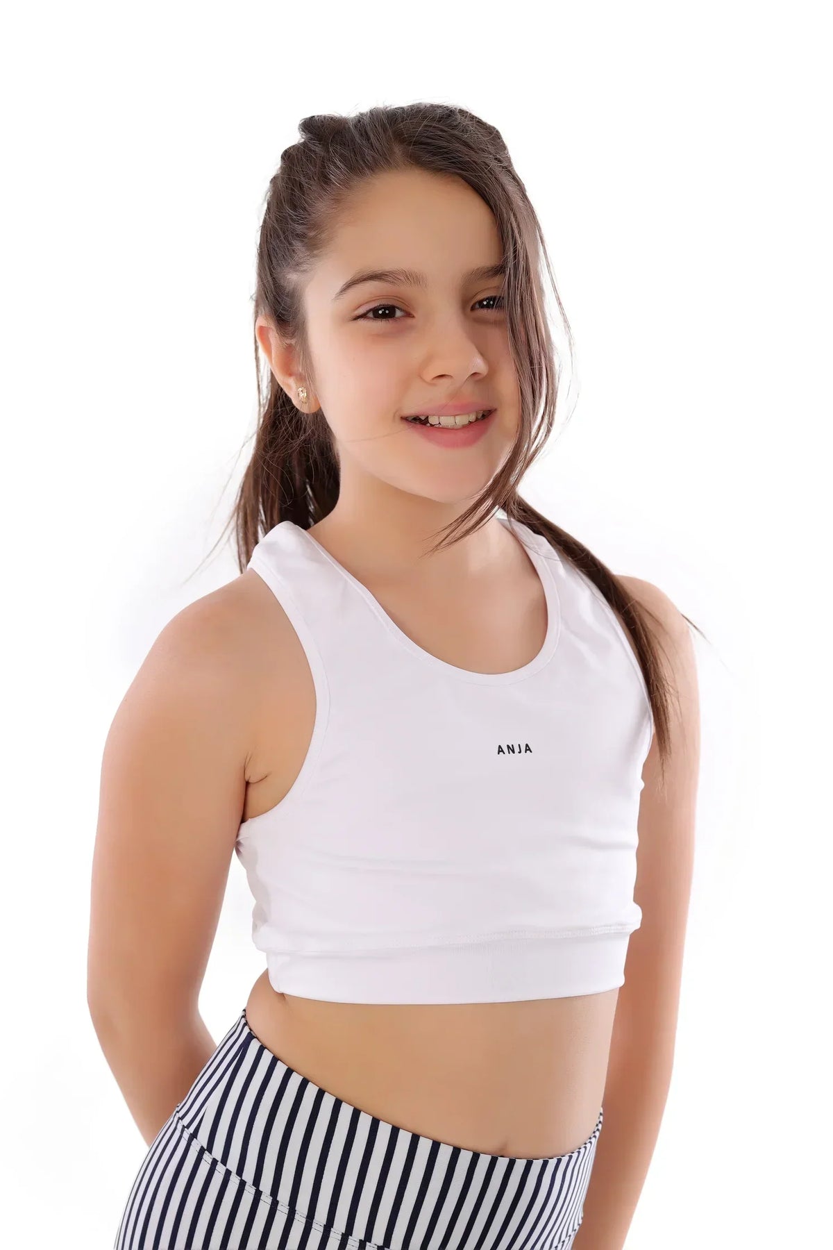 Girls Racerback Sports Bra â€“ Sporty bra | ANJA Sportswear