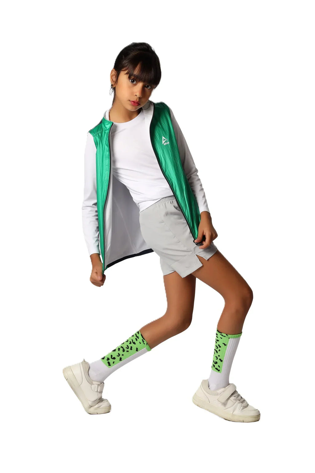 Girls Zip-Up Vest â€“ Sporty Sleeveless Outerwear | ANJA Sportswear